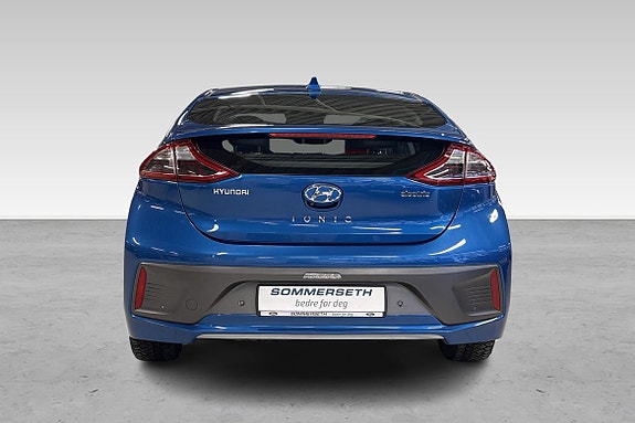 Hyundai IONIQ 10 hos Sommerseth