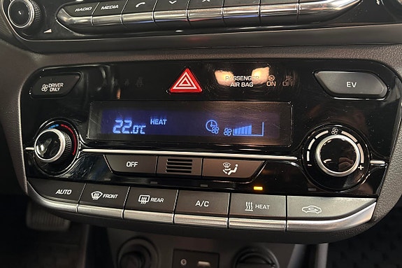 Hyundai IONIQ 27 hos Sommerseth