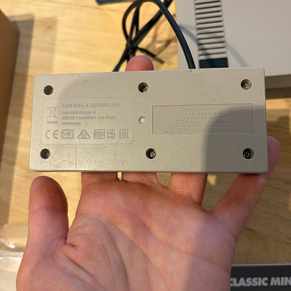 Product image 9 of 10