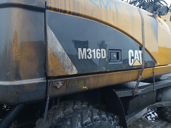Cat M316D Hugges nå!