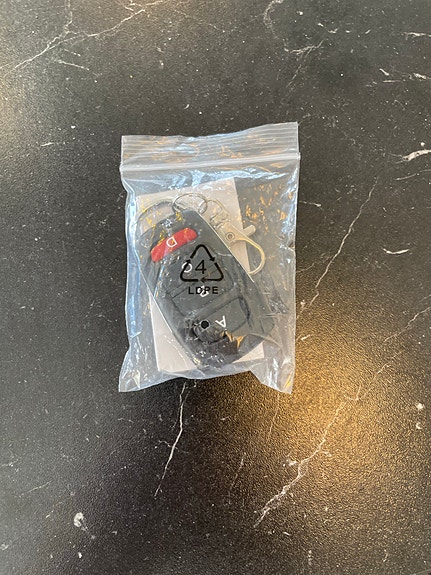 Product image 3 of 3