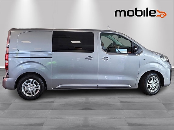 Opel Vivaro 2 of 5