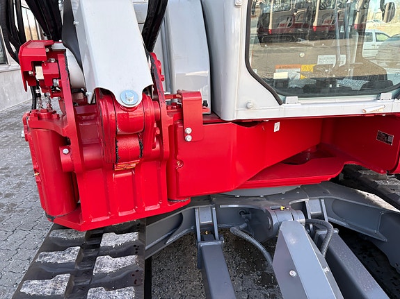 Takeuchi TB280FR / TB257FR, Kampanje tilbud, kun 1.99 fastrente på leasing, 4 år/4000t garanti 12 of 14