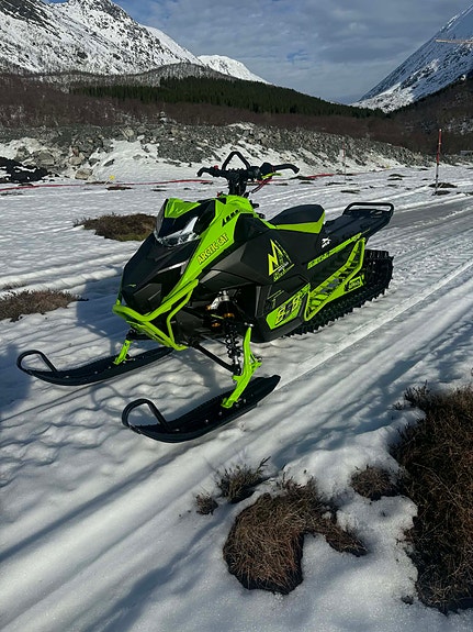 Arctic-cat M858 SnoPro