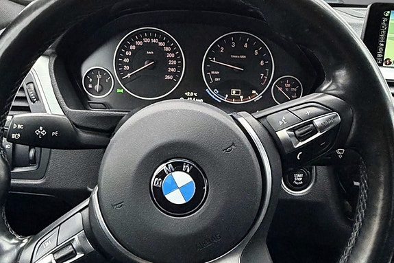 BMW 318i 7 of 14