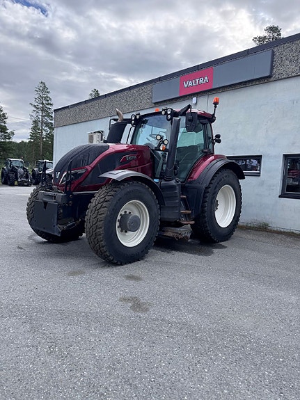 Valtra T254 Versu Smart T 2018, kr 750 000,-