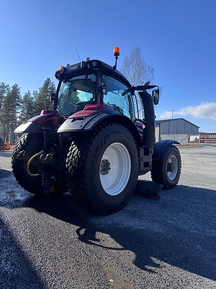 Valtra T254 Rentekampanje ut April 3,95% 2018, kr 785 000,-