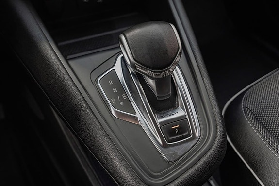 Renault Captur 12 of 24