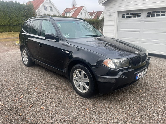 BMW X3 2 of 12