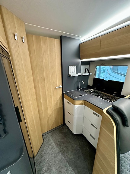 Bilde 26 av Adria CORAL PLUSS 670SL.AUTOMATGIR.ADAPTIV-FARTSHOLDER.
