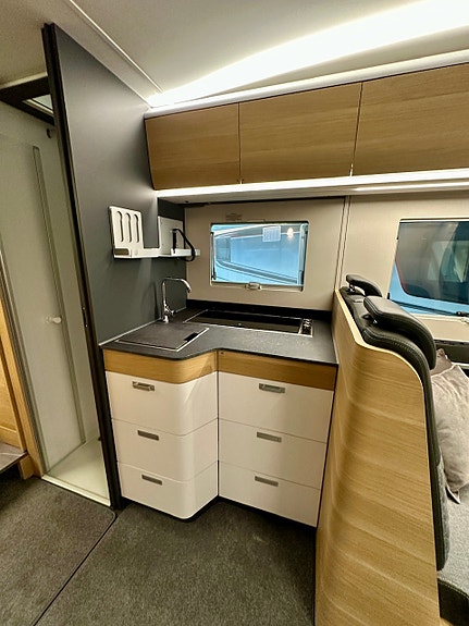 Bilde 21 av Adria CORAL PLUSS 670SL.AUTOMATGIR.ADAPTIV-FARTSHOLDER.