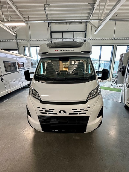 Bilde 3 av Adria CORAL PLUSS 670SL.AUTOMATGIR.ADAPTIV-FARTSHOLDER.