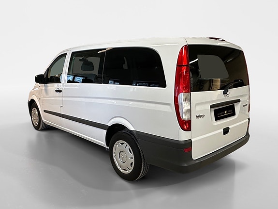 Mercedes-Benz Vito 8 of 23
