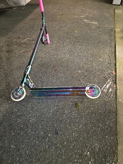Product image 2 of 9