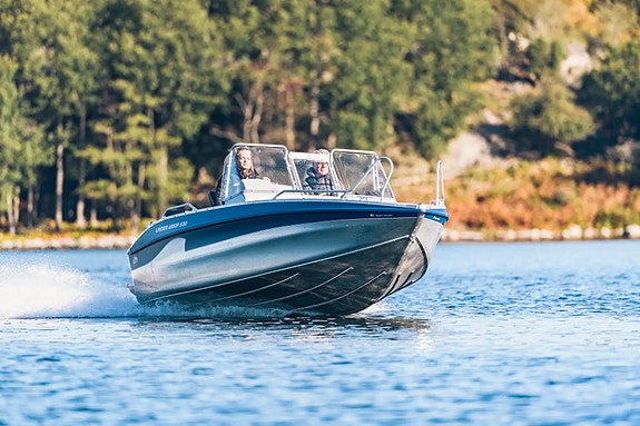 Linder Arkip 530 BR | SUZUKI DF80 | GARMIN 9" PLOTTER 2 of 5