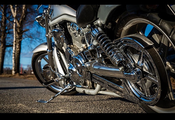 Harley-Davidson VRSCAW V-Rod 3 of 5