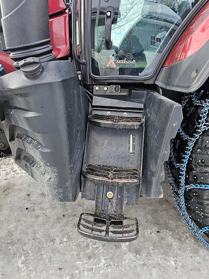 Valtra T214D med tømmervogn og hogstaggregat 2019, kr 1 500 000,-