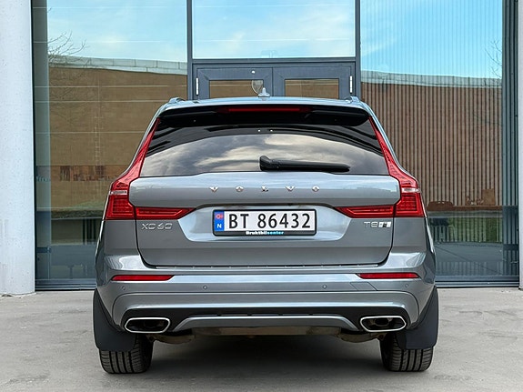 Volvo XC60 8 of 30