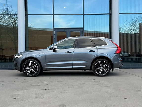 Volvo XC60 3 of 30
