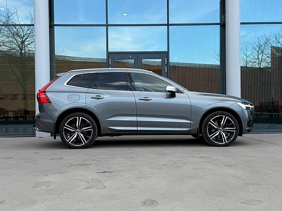 Volvo XC60 4 of 30