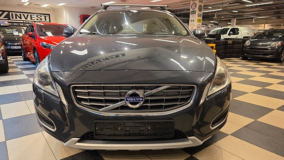 Volvo V60 3 of 5