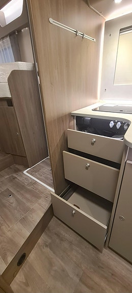 Carado T 447 Pro+ Ny pris! Senkeseng og 9-trinns automatgir - 3500Kg. 22 of 30
