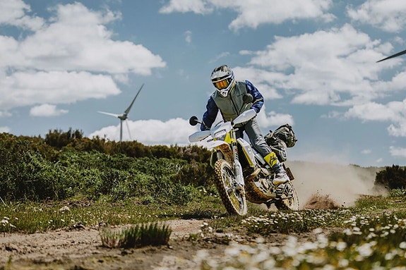 Husqvarna 701 Enduro 2 of 5