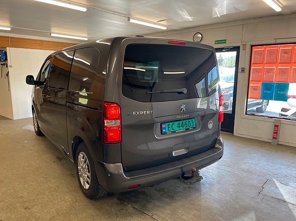 Peugeot e-Expert 3 of 5