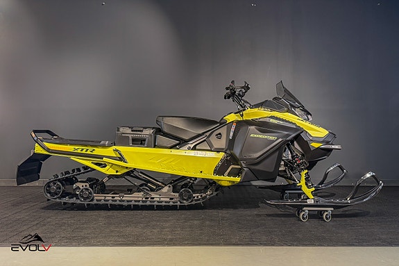 Ski-doo Expedition Xtreme 900 Ace TurboR
