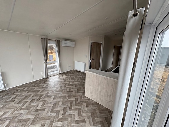 Andre Delta Horizon 38 12 2-bed 11 of 30