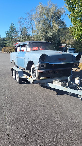 Chevrolet 2 of 5