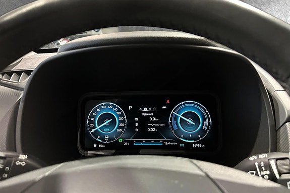 Hyundai Kona 10 of 15