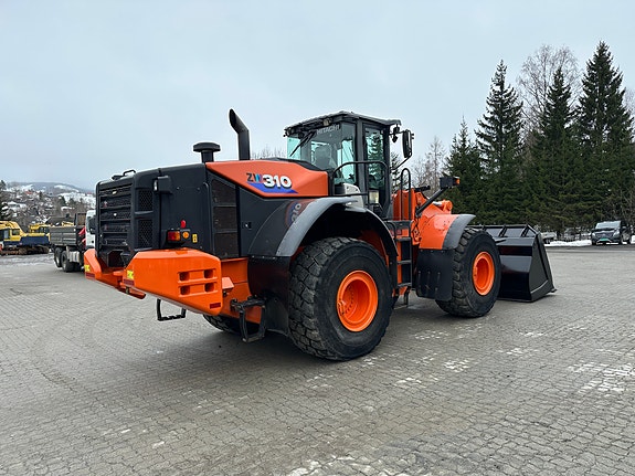 Hitachi ZW 310-6, Lite timer, ny sertifisering, vi tar alt tenkelig i innbytte, bare kom med forslag 5 of 5