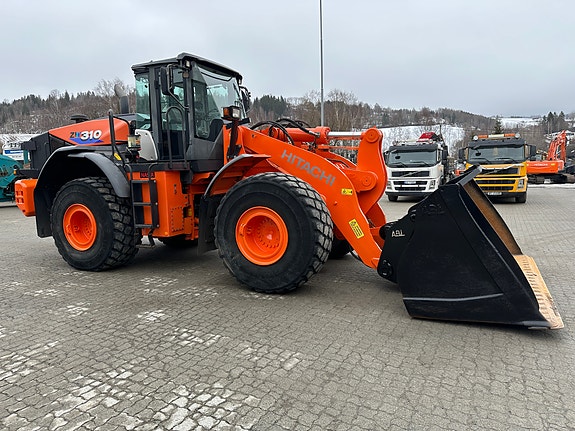 Hitachi ZW 310-6, Lite timer, ny sertifisering, vi tar alt tenkelig i innbytte, bare kom med forslag 18 of 30