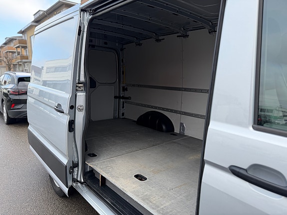 Volkswagen Crafter 16 of 30