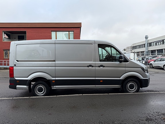 Volkswagen Crafter 7 of 30