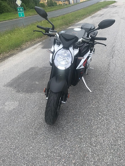 MV Agusta Brutale 800 5 of 9