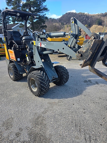 Giant D263SW 15 of 20