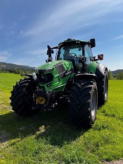 Deutz Fahr Agrotron ttv7250 3 of 5