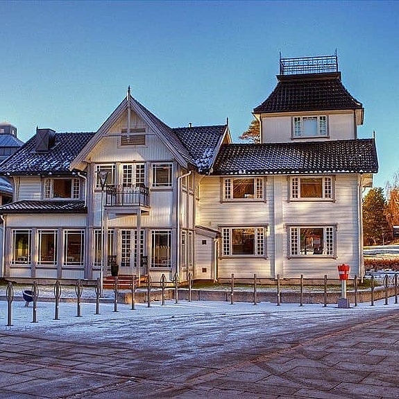 Bilde 3 av 3 i jobbannonse-galleriet