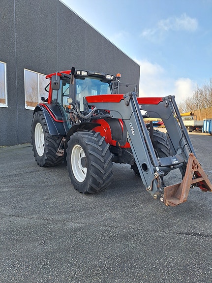 Valtra N 121 2009, kr 395 000,-