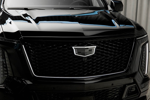 Cadillac Escalade 4 of 30