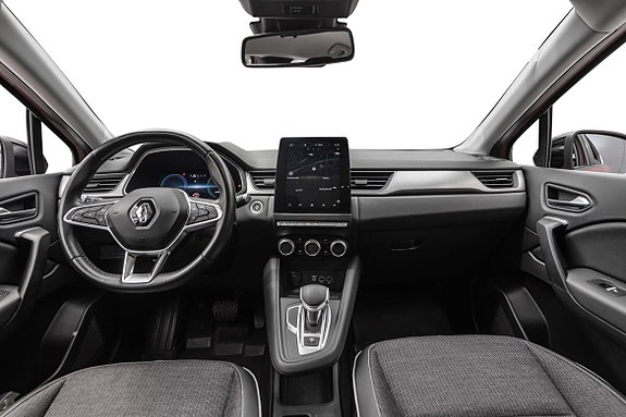 Digital instrumentering og stor berøringsskjerm med Apple CarPlay.