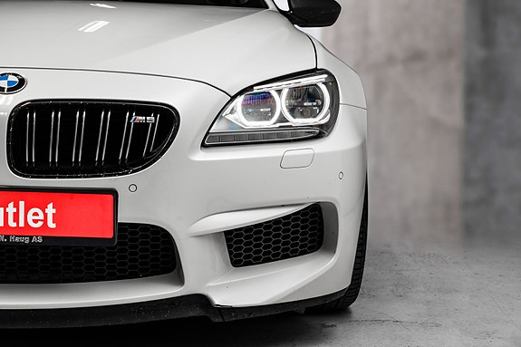 BMW M6 4 of 5