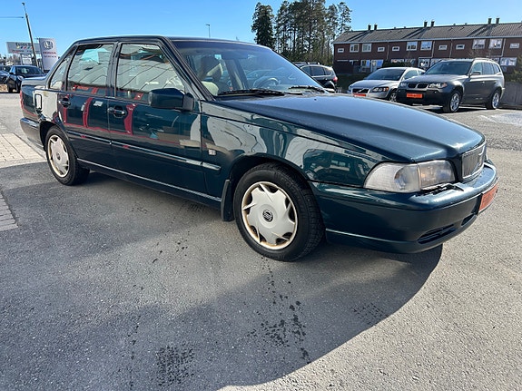Volvo S70 3 of 5