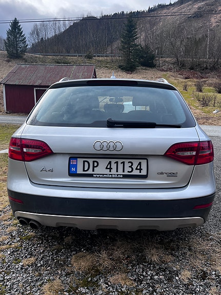 Audi A4 allroad 6 of 9