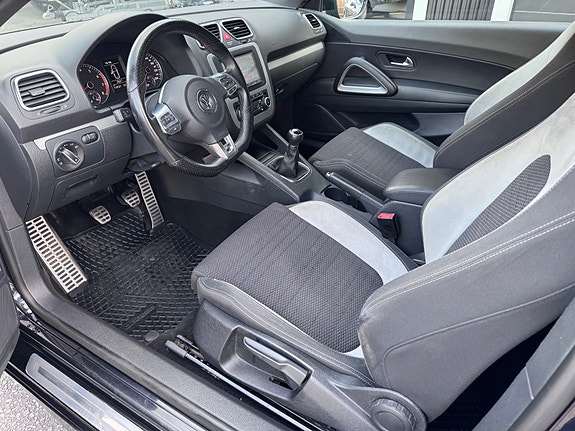 Volkswagen Scirocco 15 of 30