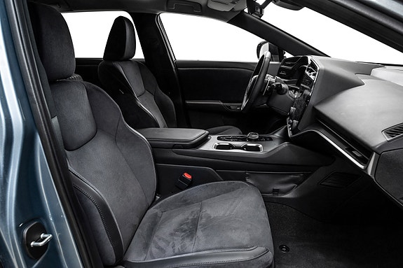 Lexus RZ300e 14 of 21