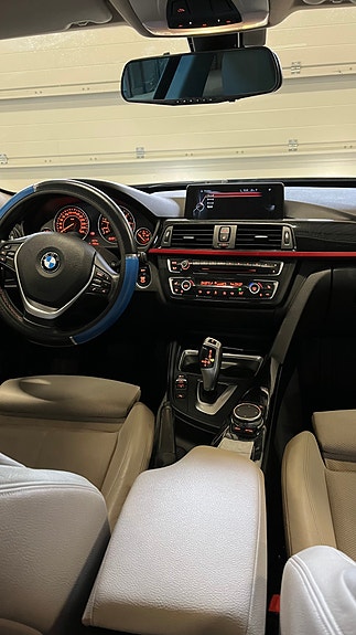 BMW 320d 21 of 30