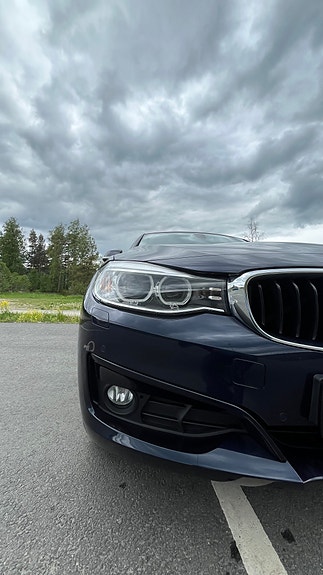 BMW 320d 13 of 30